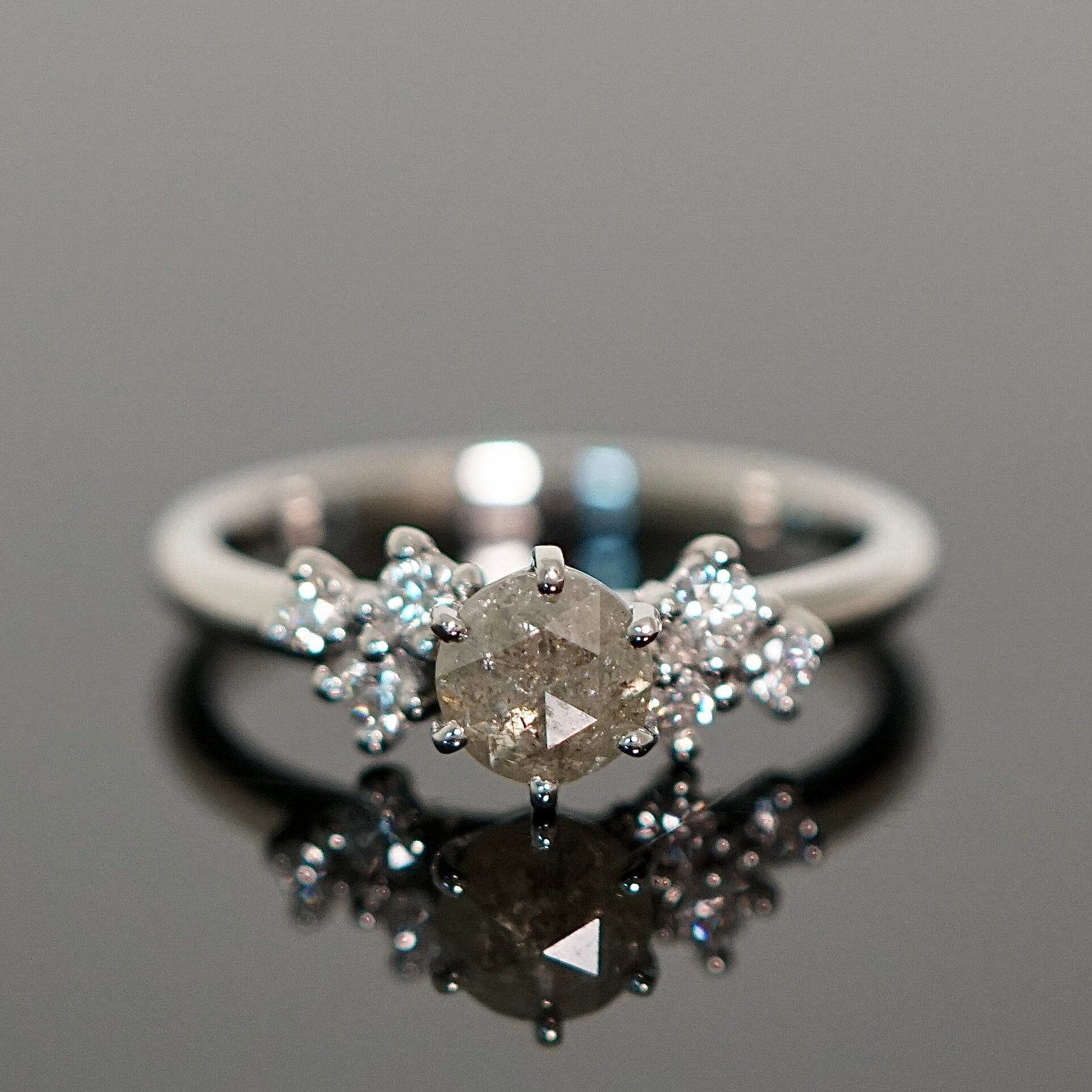 Ring LYRA