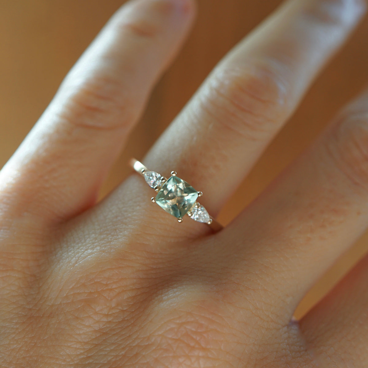 Ring LIANA