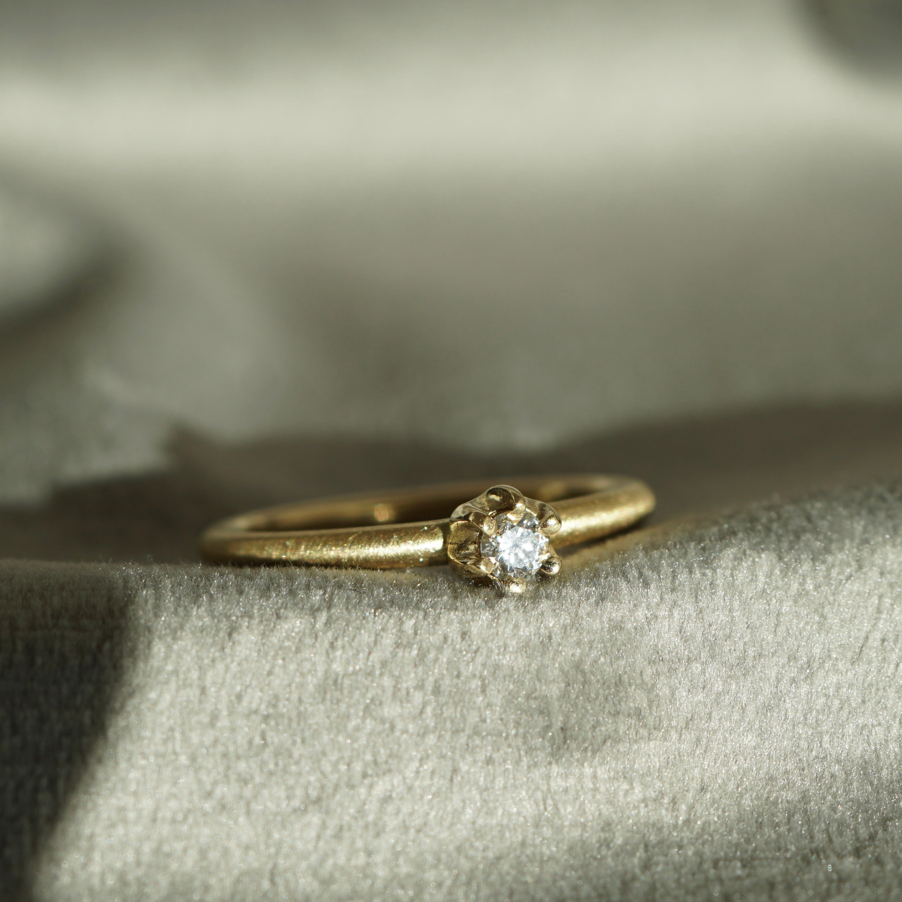 Ring DIA 0,10 Ct. 750/- Gelbgold