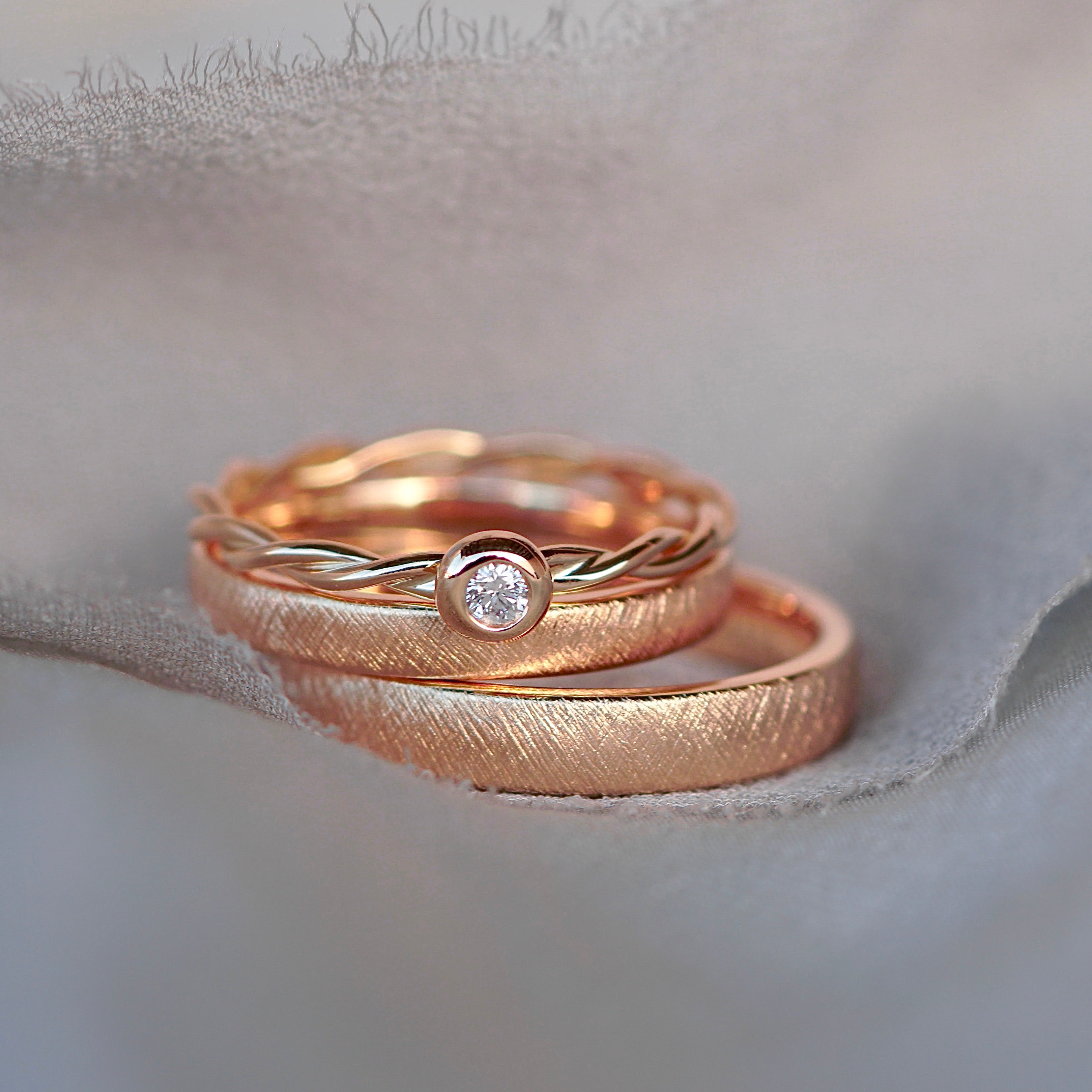 Kordelring KUGLIG 0,05 Ct.
