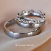 Eheringkombination aus Platin mit Vorsteckring. Romantische Eheringe