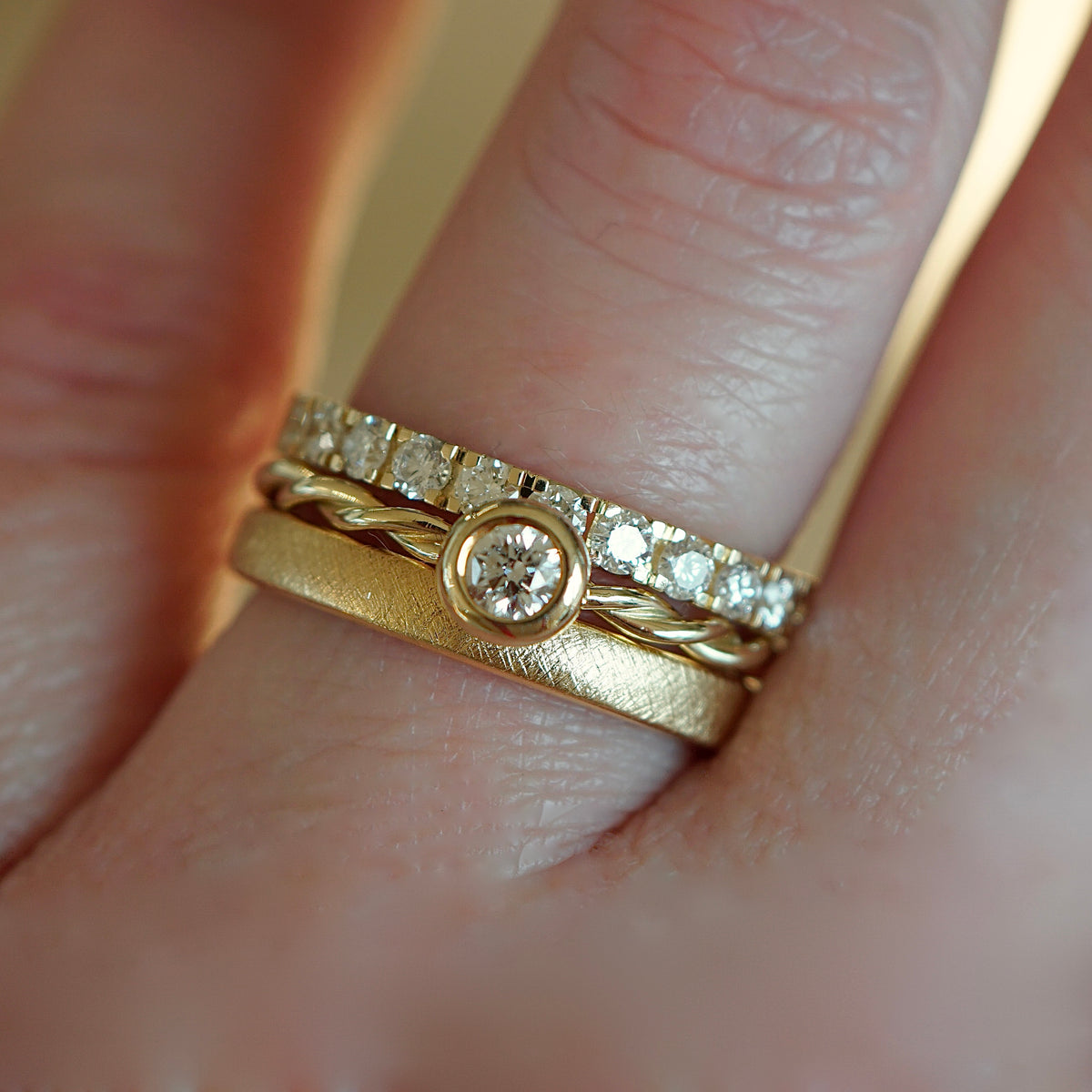 Kordelring KUGLIG 0,15 Ct.