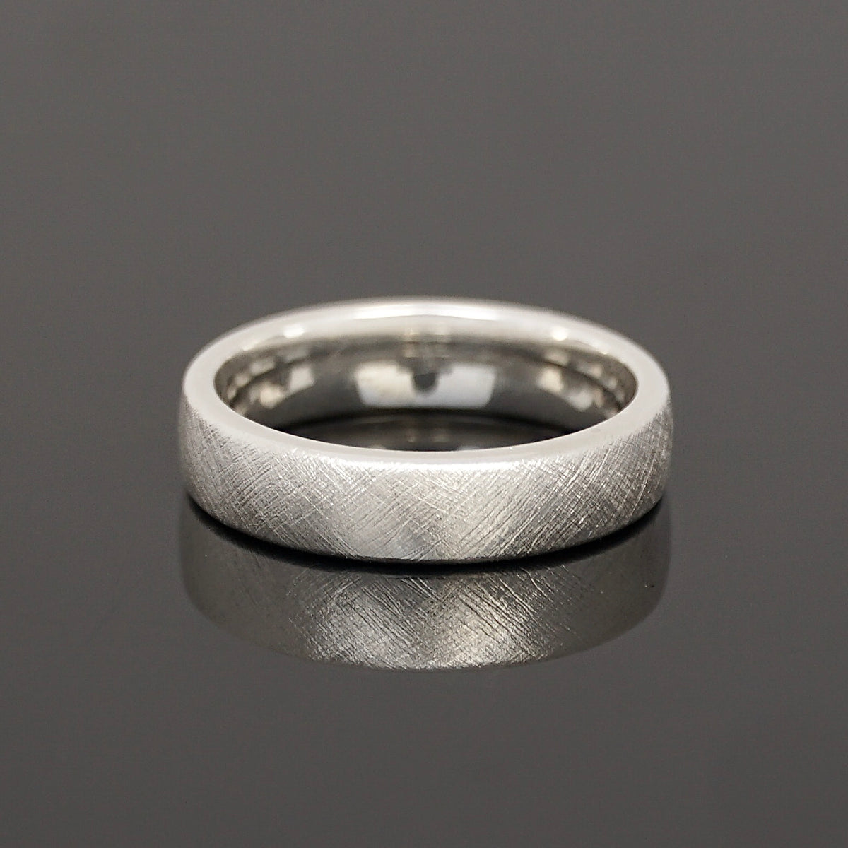 Vintage Herrenring zur Hochzeit, Ehering aus Platin für den Mann.