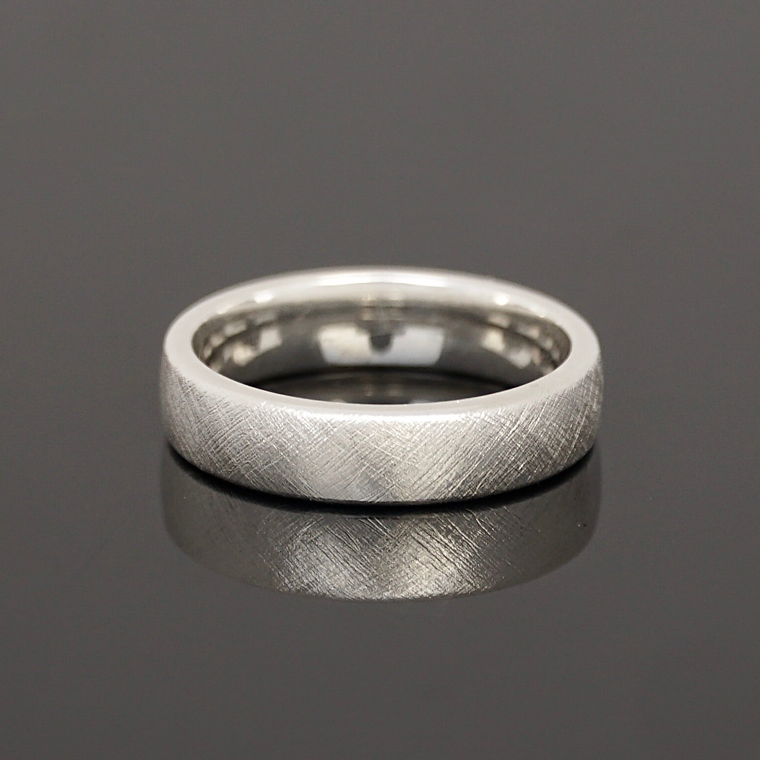 Vintage Herrenring zur Hochzeit, Ehering aus Platin für den Mann.