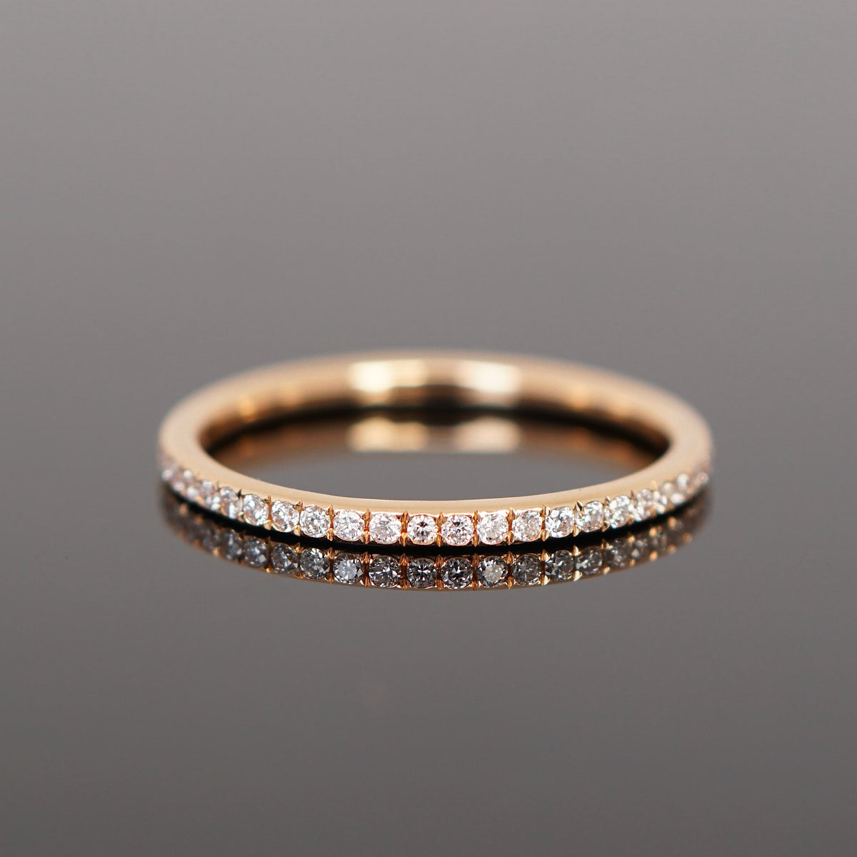 zarter Memoryring mit Diamanten, voll besetzt, Vorsteckring