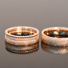 Lade das Bild in den Galerie-Viewer, Eheringe FROZEN GOLD Kombination
