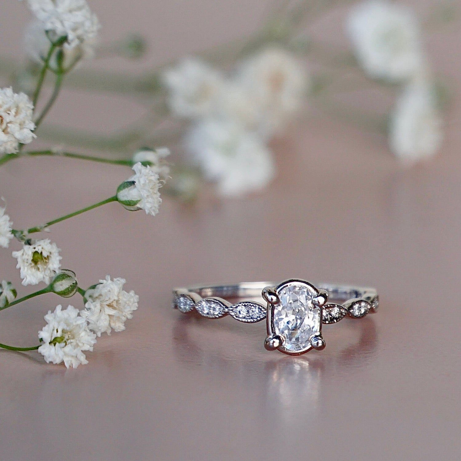 Ring AUDREY / 585 Weißgold