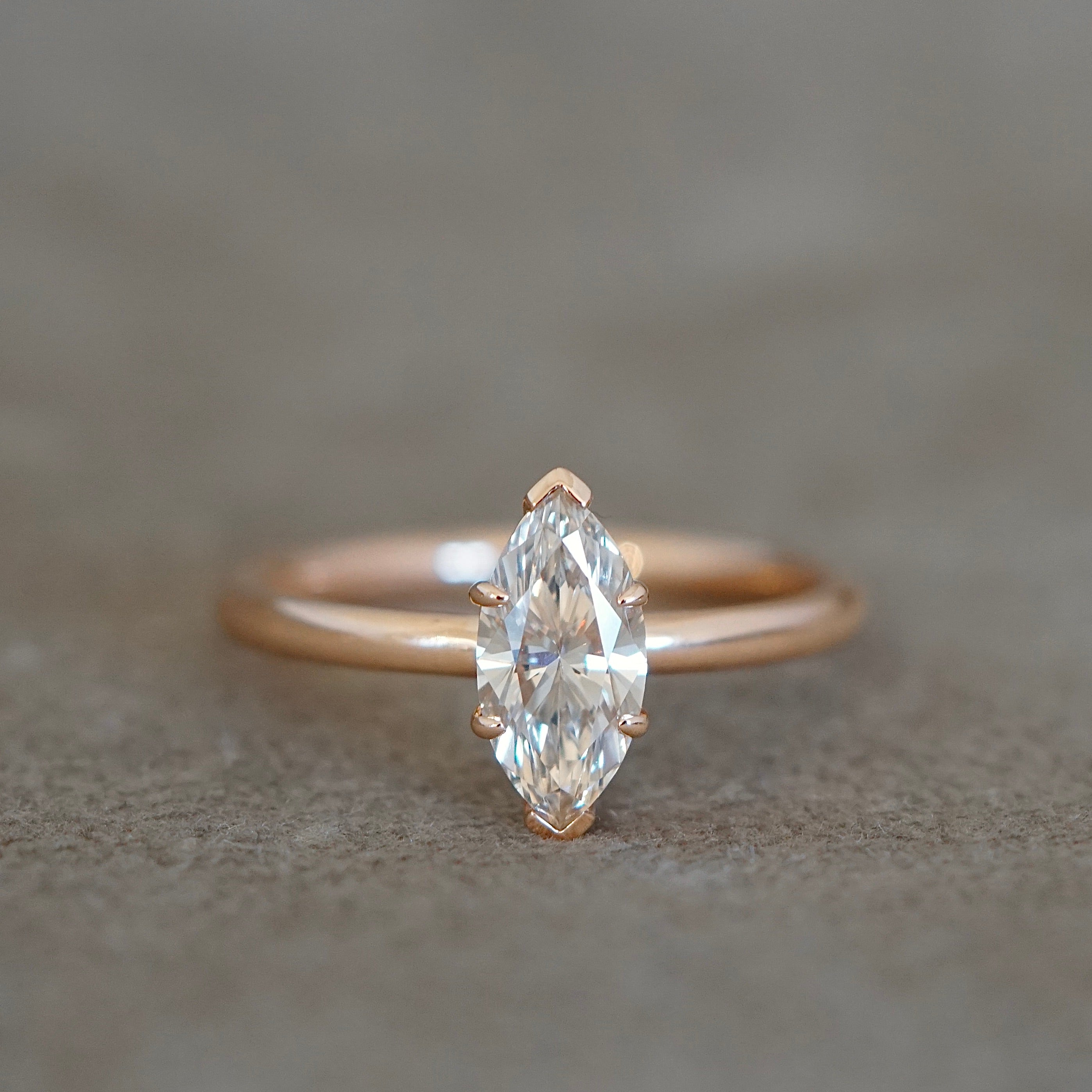Ring IVY