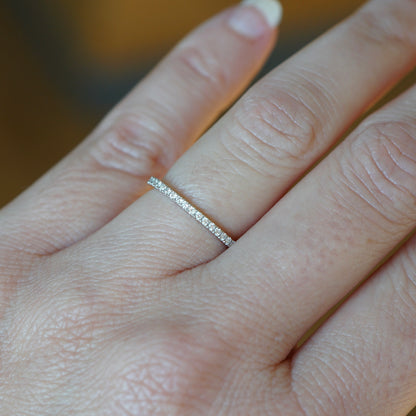 Ring CLASSIC 1,3 mm, halb / 54 / 585 Gelbgold