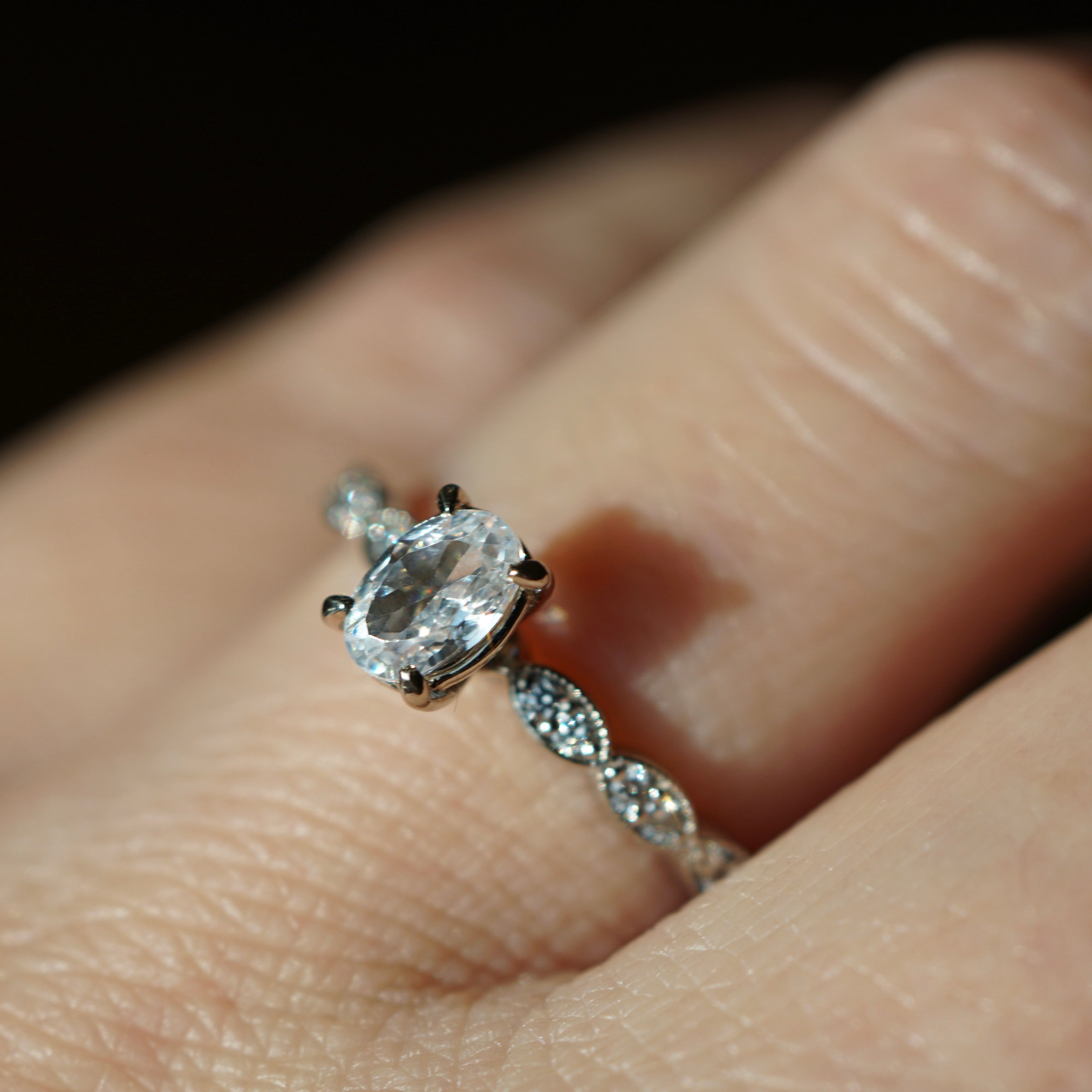 Ring AUDREY / 585 Weißgold