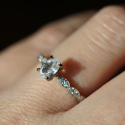 Ring AUDREY / 585 Weißgold