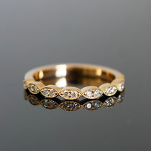Lade das Bild in den Galerie-Viewer, Ring VIVY 2 mm / halb
