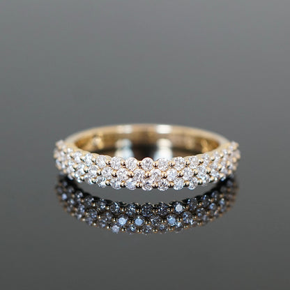 Memoyring mit drei unregelmäßigen Reihen Brillanten 