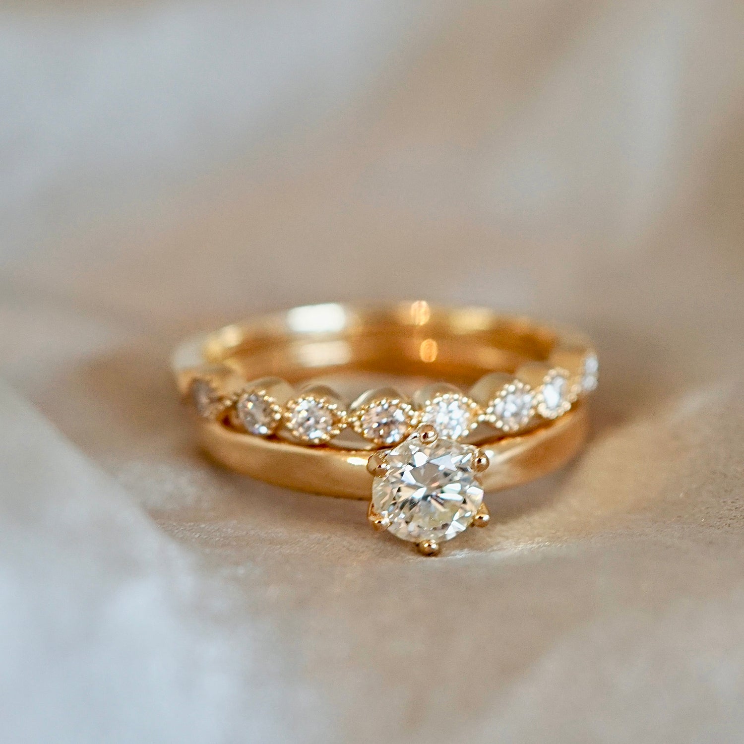 Ringkombination Solitärring und Memoire Ring zusammen