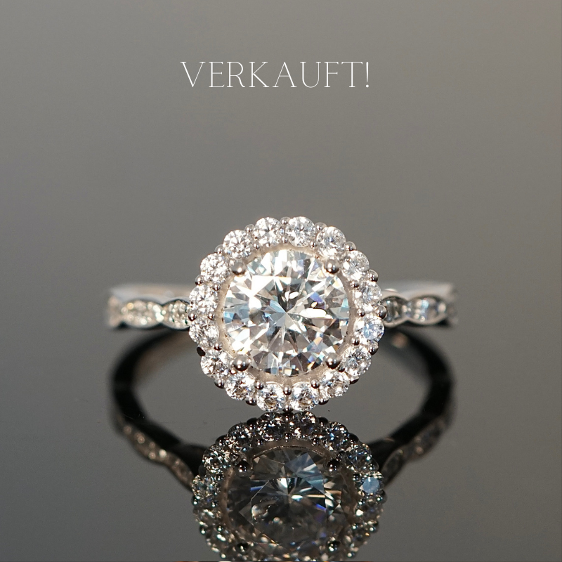 Einzelstück aus Platin mit Diamant 0,50 Ct.