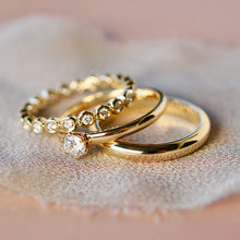 Lade das Bild in den Galerie-Viewer, Ring LUMI 0,25 Ct.
