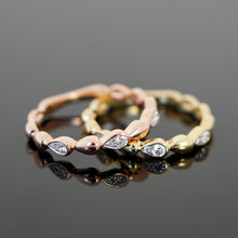 Lade das Bild in den Galerie-Viewer, Ring DROPS
