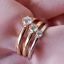 Lade das Bild in den Galerie-Viewer, Ring LUMI 0,40 Ct.
