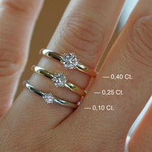 Lade das Bild in den Galerie-Viewer, Ring LUMI 0,10 Ct.
