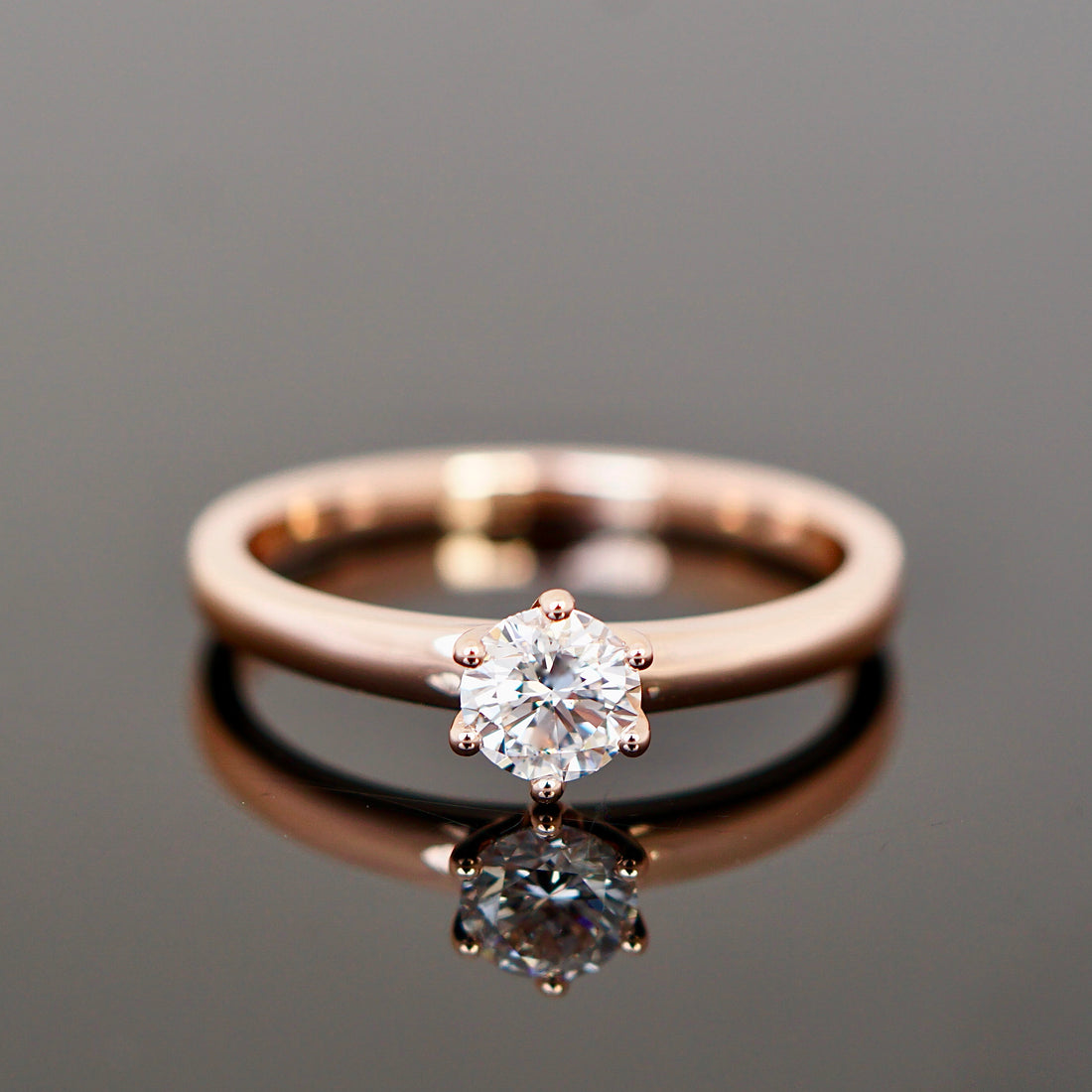 klassischer Verlobungsring mit Mittelstein 0,40 Ct. , Solitärring