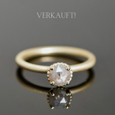 geschmiedeter Ring für Antrag von Mein Lieblingsring mit Salt & Pepper Diamanten Rosenschliff 